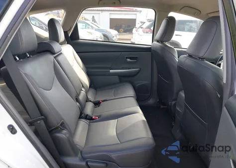 2013 Toyota Prius V Five из США, поврежденный, VIN JTDZN3EU3D3262332